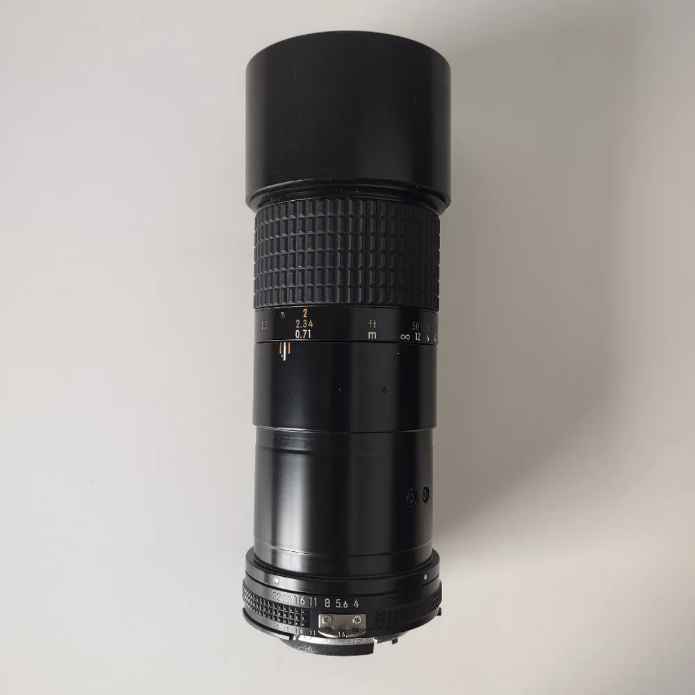 Nikon 200mm f4 micro Ai-S